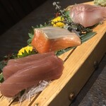 小田原鮮魚と炭焼牛たん かっこ - 