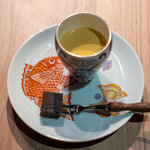 Mio Kojima - 14種のスパイスのプリン 醤油とカカオのテリーヌ