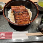 鰻萬 阪急うめだ本店 - 