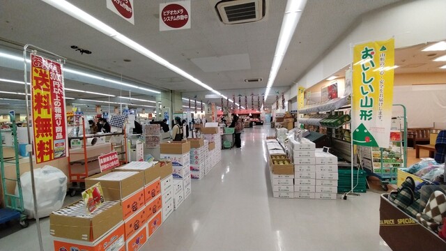 ヨークベニマル 米沢店 - 米沢（コンビニ・スーパー）の写真