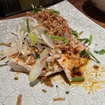 神田魚金 - よだれどり頼んだのですが，鶏胸肉がバサバサ。どうして？全然よだれ鶏じゃない料理でした。