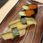 きづなすし - 子持ちこぶ、いくら軍艦　子持ちこぶは久しぶりに食べました