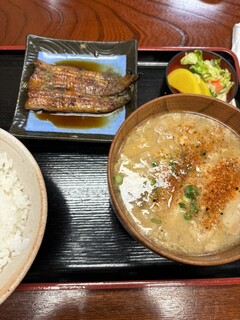 登喜川 - 冬の人気メニュー豚汁定食