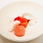 アンティカ オステリア デル ポンテ - 苺、トンカ豆とレモン