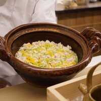 日本料理 久丹 - 土鍋で炊いて松葉がにの炊き込みご飯