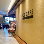 Q CAFE by Royal Garden Cafe - 