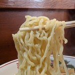 喜多屋 - 曽我製麺の中太麺