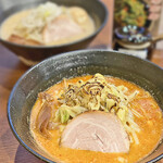 札幌ラーメン 左馬 - 辛味噌+味玉