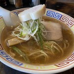 Isenojou - しょうゆラーメン680円