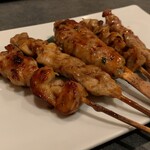 美蔵 - 串焼盛合せ979円