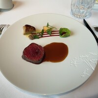 ドミニク・ブシェ・キョート・ル・レストラン - 鹿のノワゼット　フォアグラ　栗のニョッキ　リンゴのキャラメリゼ　チェリーのジュレ