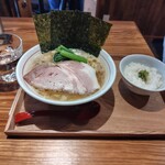 家系ヌードルワークス - 