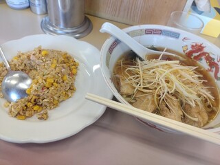 ラーメンショップ１０１番 - ネギチャーシューメン➕半チャーハン(^o^)