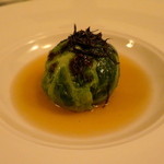 ラ・ヴァガボンド - 〈大自然の恵み〉『フェザンヌ』雌雉のシャルトリューズ
      ジビエのコンソメを注いで　トリュフの香り
      