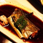 日本料理 鯛 - 太刀魚煮つけ