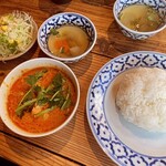 タイ料理バル タイ象 - 