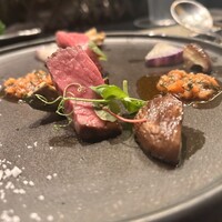 HIKARI - 