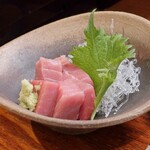 桶家乃隠居 - 本まぐろお造り