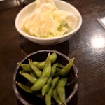 円坐・長屋 - 酢キャベツ・枝豆