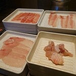 Yuzuan - お肉は豚バラ、豚ロース、鶏肉