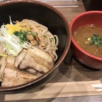 麺屋 五常 - 濃厚豚骨魚介つけ麺（大）¥1,100-