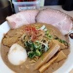 麺屋 まつり - 料理写真:かなりのコッテリ