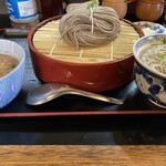 Tanukito Kitsune - 肉汁つけ蕎麦と釜揚げしらすご飯