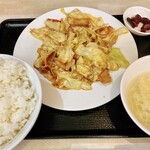 中華食堂 一番館 - 豚肉とキャベツの味噌炒め（回鍋肉）定食