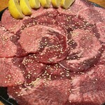 お肉屋さんの焼肉 ほんだ - 