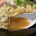 濃麺 海月 - 鶏濃麺(醤油)950円