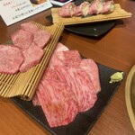 焼肉ホルモン 山水縁 - 