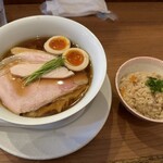 らぁ麺 あおば - 特製醤油らぁ麺に炊き込みご飯