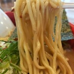 らーめん 福の神 - 濃厚ラーメン・麺ズーム