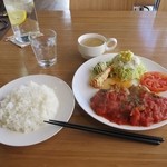 M's kitchen - チキングリルトマトソース￥８８０