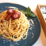 Khaja - カルボナーラパスタ