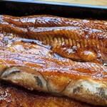 うなぎ亭 友栄 - ふっくら　とろける食感は友栄さんが一番