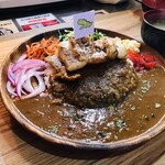 キッチン あずま - ワニカレー