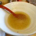 Menya Rachien Doori - スープの色艶を実感