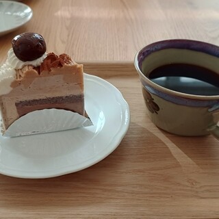 口コミ一覧 : カフェパティスリーミィタン - 阿波座/ケーキ [食べログ]