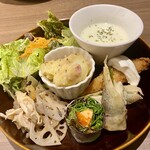 洋食惣菜バル URRA-RA - 