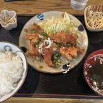 Taishuushokudou Torimine - 後輩の油淋鶏定食