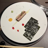佐賀牛 Sagaya 銀座 - 佐賀牛 内もも肉の昆布〆タルタル