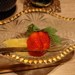 さかなや別邸 - デザート　いちごとメロン