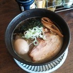 拉麺二段 - 味玉男煮干しラーメン