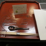 天雅 - テーブルセッティング。