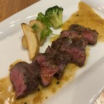 神戸屋レストラン - 牛みすじ肉のタリアータ