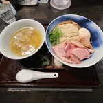 カネキッチン ヌードル - 特選1,800円+ワンタン350円