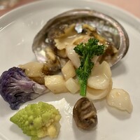 中国料理 古稀殿 - 百合根入り活鮑と大海老の炒め