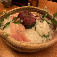 魚匠 銀平 道頓堀店 - 刺身盛り合わせ