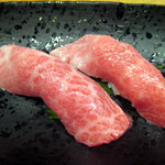 時の宿 すみれ - 米沢牛大とろにぎり(オプション)